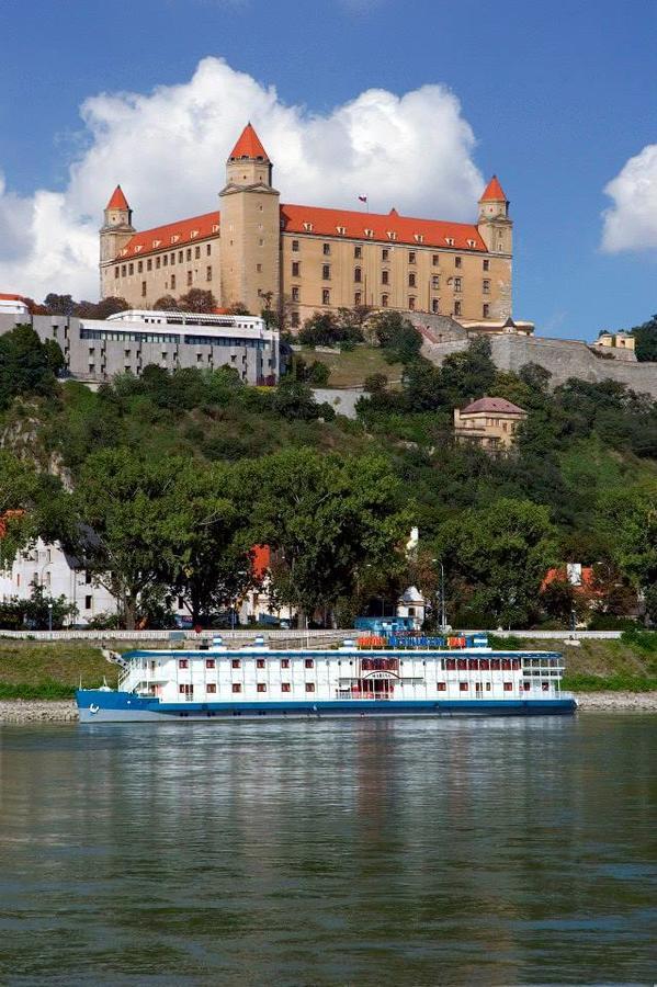 Botel Marina Братислава Екстериор снимка