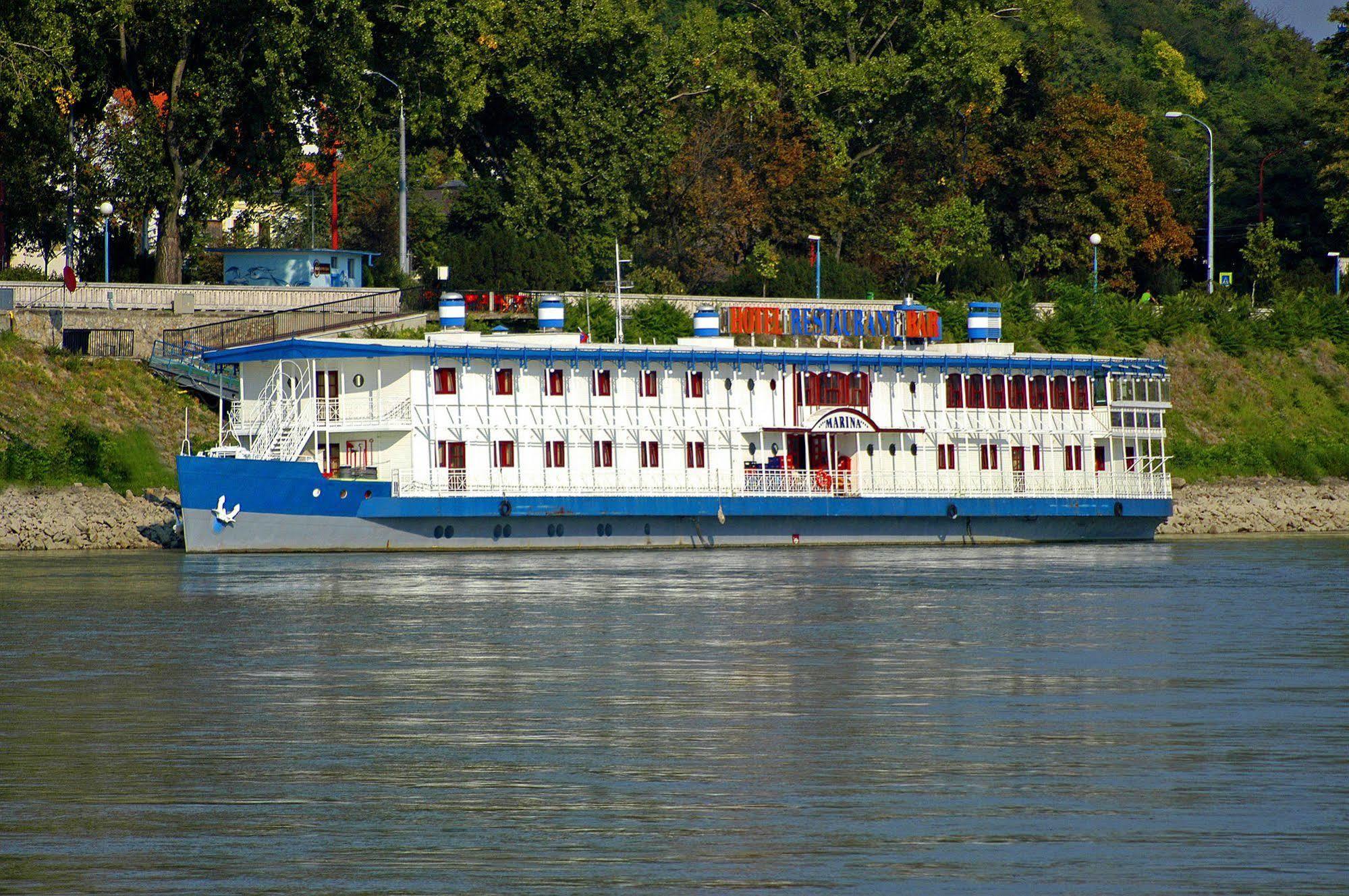 Botel Marina Братислава Екстериор снимка